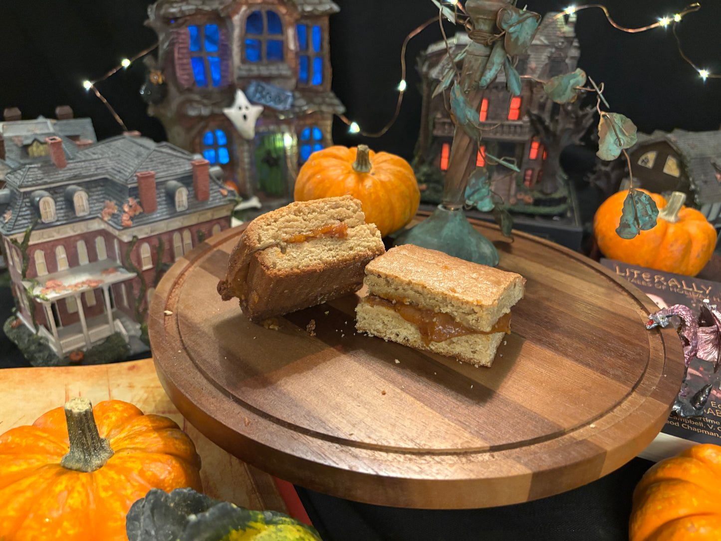 The Pumpkin Queen Blondie